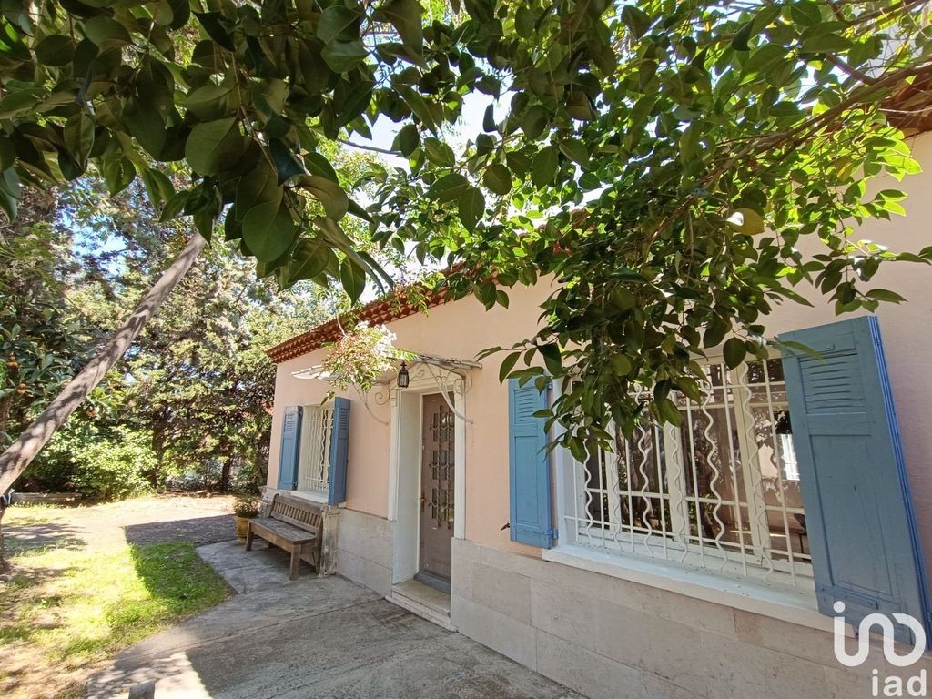 Achat maison à vendre 3 chambres 114 m² - Arles