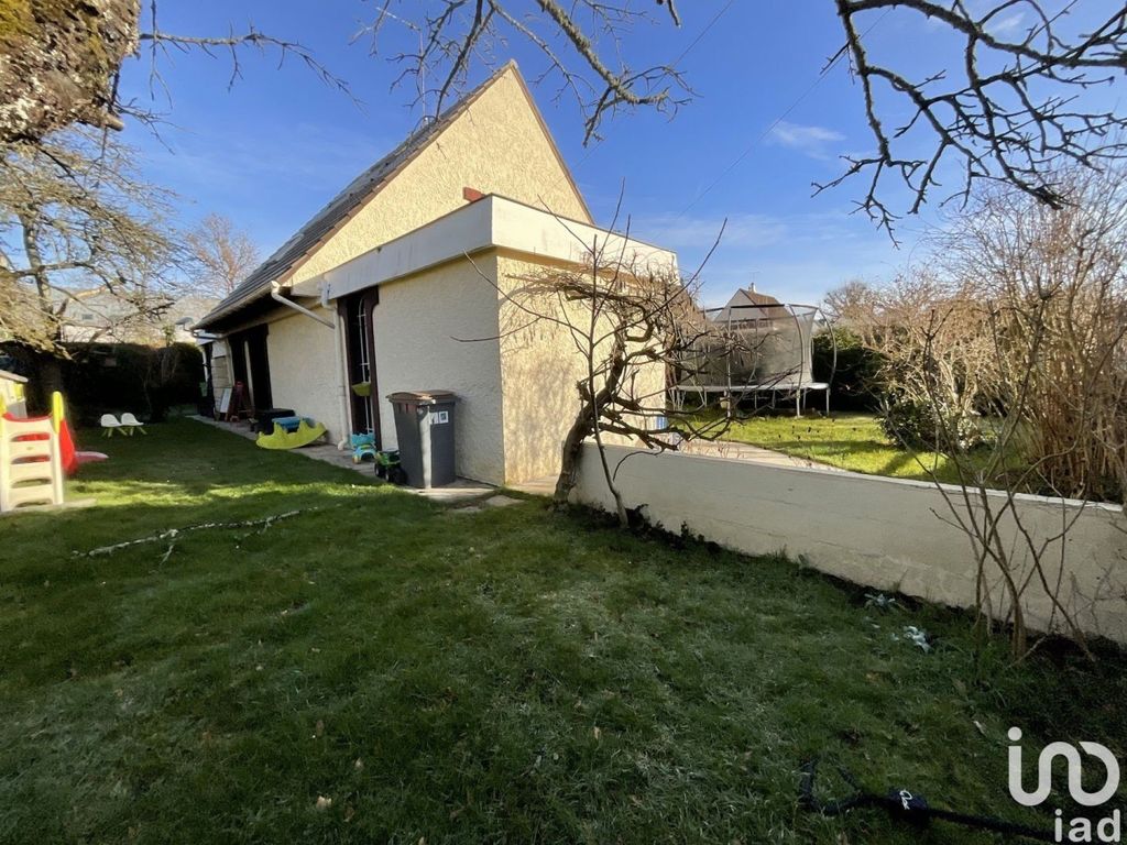 Achat maison à vendre 4 chambres 127 m² - Cesson