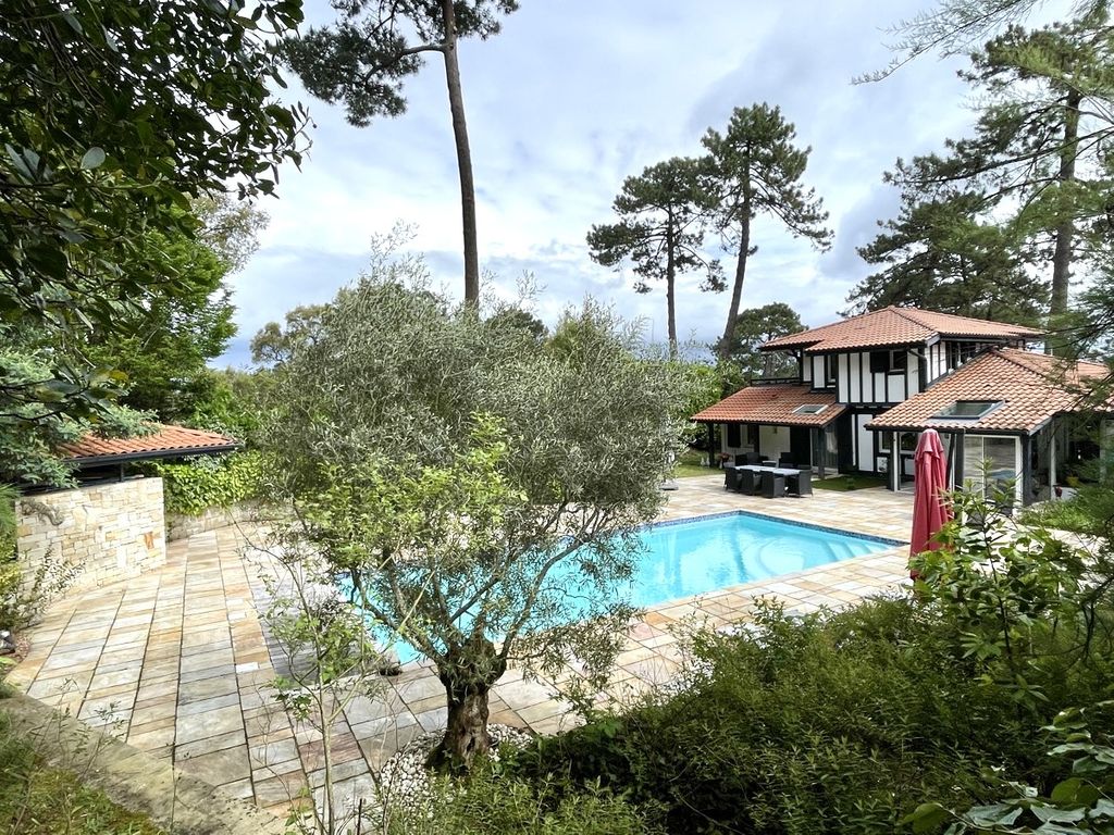 Achat maison à vendre 6 chambres 193 m² - Soorts-Hossegor