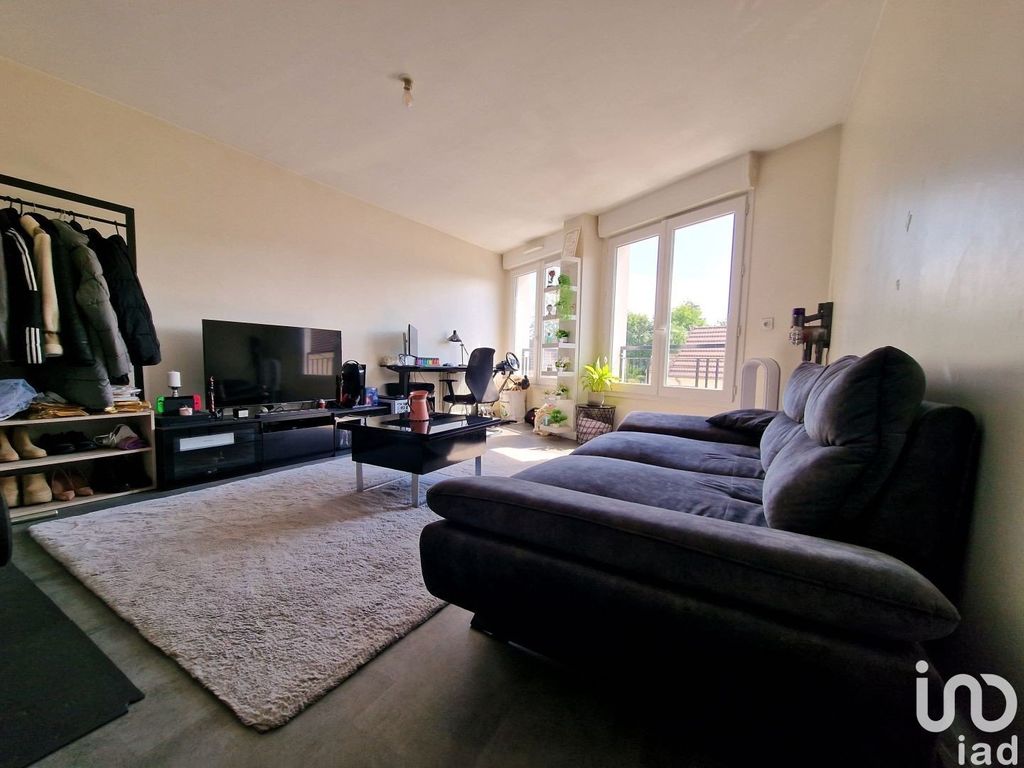 Achat appartement à vendre 2 pièces 48 m² - Saint-Leu-la-Forêt