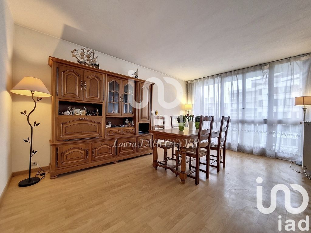 Achat appartement à vendre 4 pièces 84 m² - Chelles