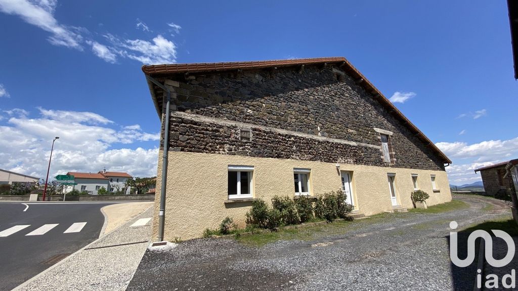 Achat maison à vendre 2 chambres 82 m² - Cussac-sur-Loire