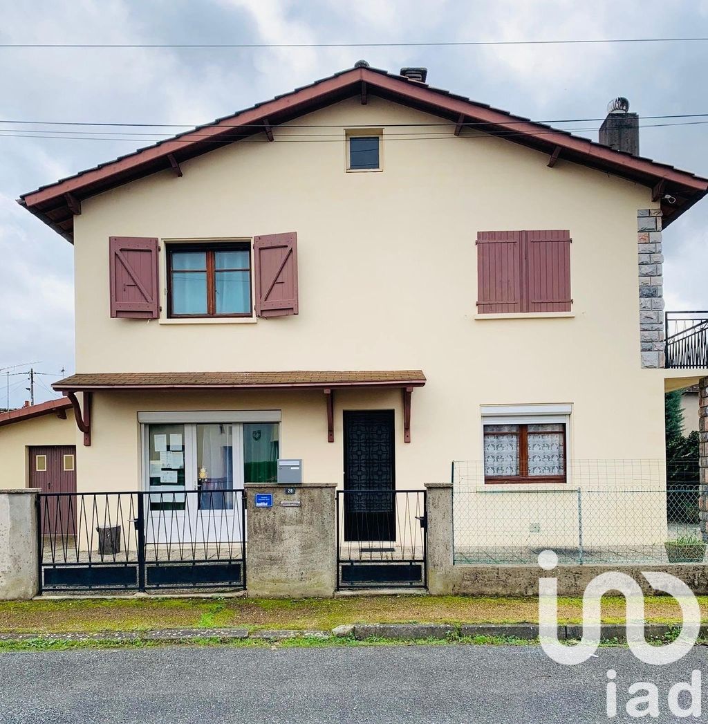 Achat maison à vendre 4 chambres 161 m² - Saint-Sulpice-la-Pointe