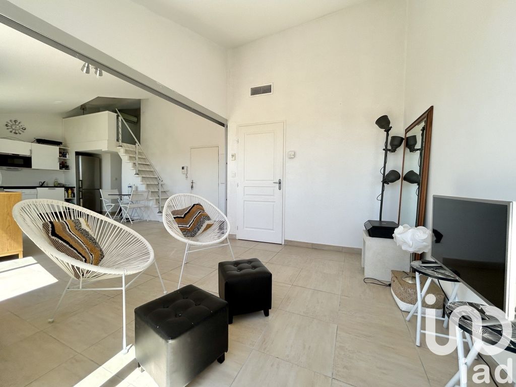 Achat appartement à vendre 3 pièces 71 m² - Sainte-Maxime