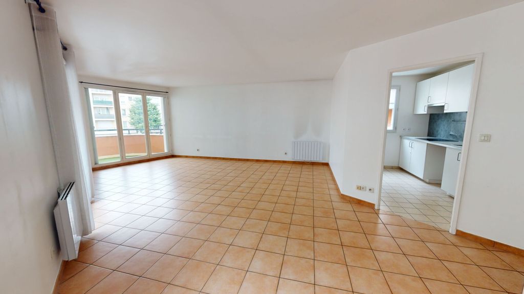 Achat appartement à vendre 4 pièces 75 m² - Chilly-Mazarin