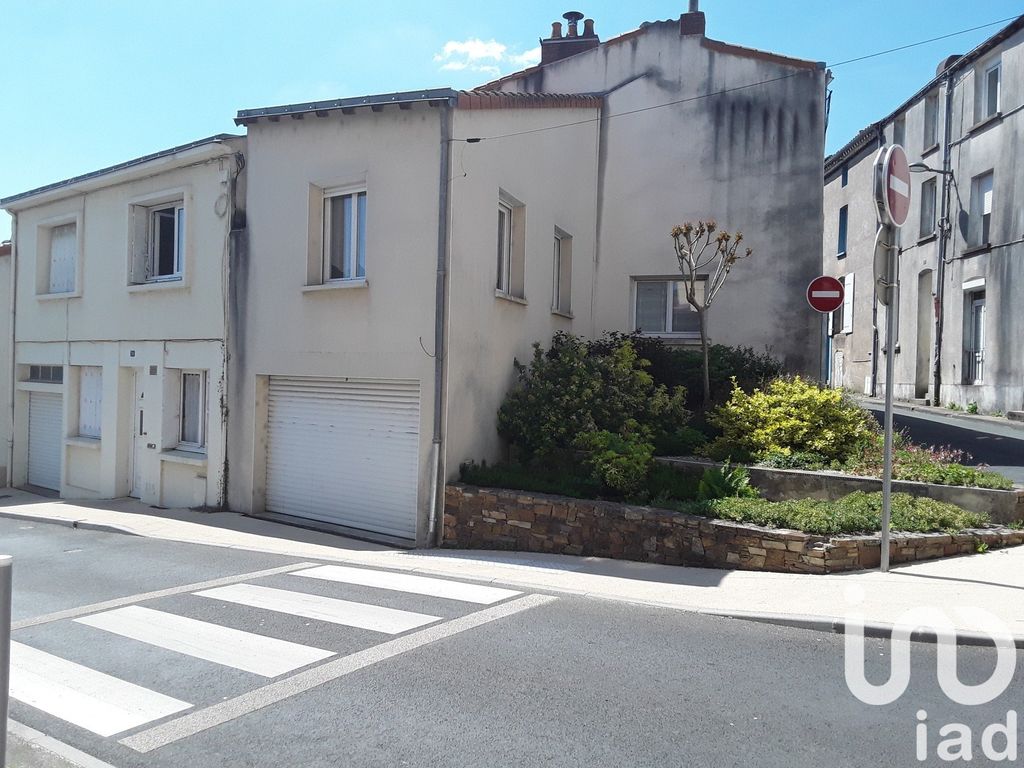 Achat maison à vendre 3 chambres 124 m² - Cholet