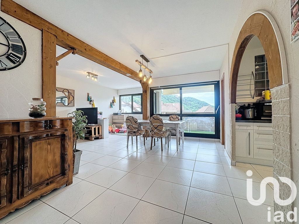 Achat appartement à vendre 4 pièces 83 m² - Marnaz