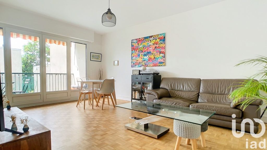 Achat appartement à vendre 3 pièces 69 m² - Colombes