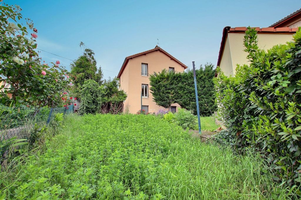 Achat maison à vendre 2 chambres 68 m² - Clermont-Ferrand