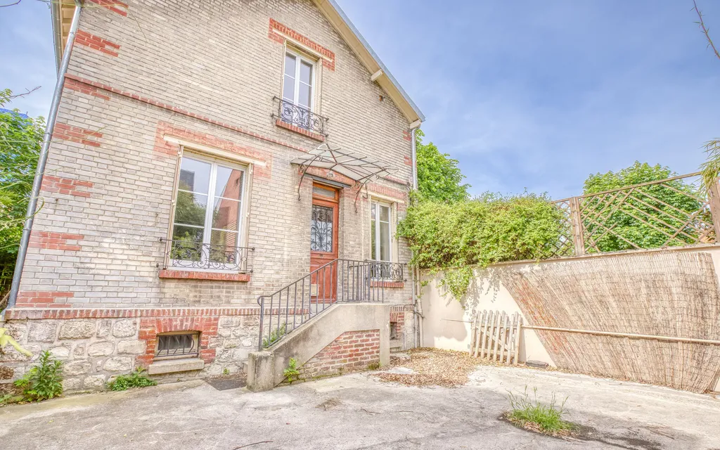 Achat maison à vendre 2 chambres 85 m² - Colombes