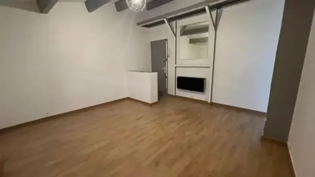 Achat appartement à vendre 2 pièces 42 m² - Roquevaire