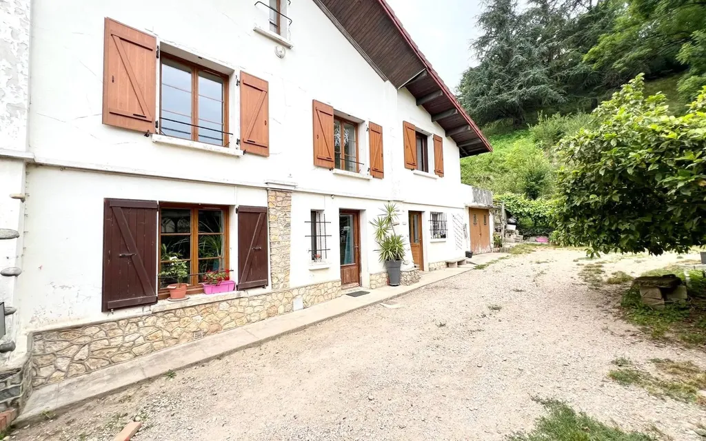 Achat maison à vendre 3 chambres 93 m² - Saint-Jean-de-Moirans