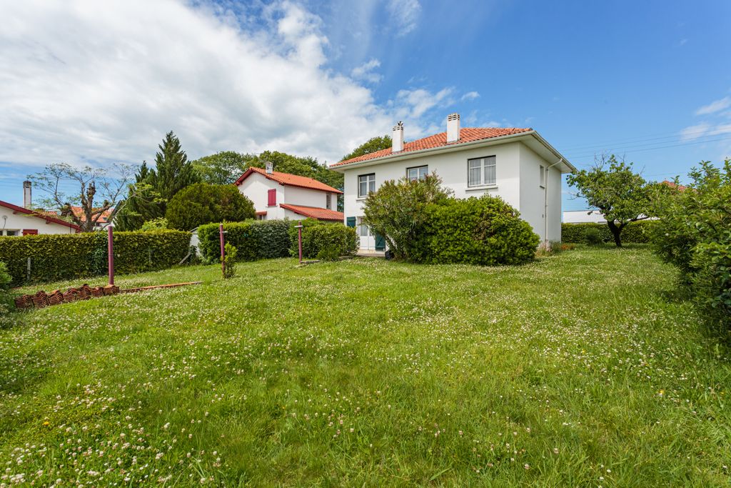 Achat maison à vendre 5 chambres 117 m² - Anglet