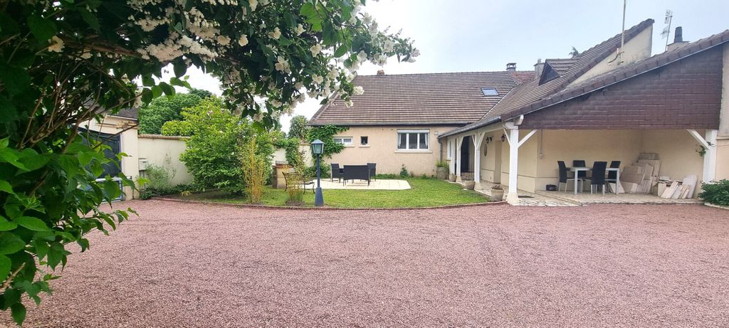 Achat maison à vendre 3 chambres 100 m² - Le Plessis-Brion