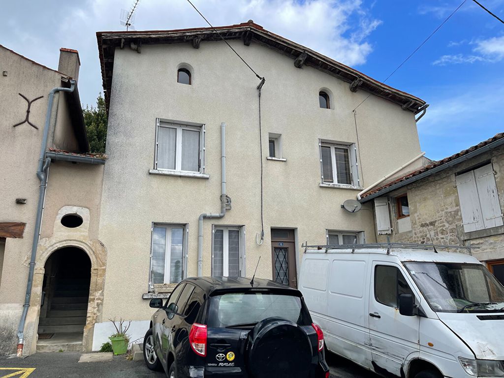 Achat maison à vendre 4 chambres 151 m² - Fontenay-le-Comte
