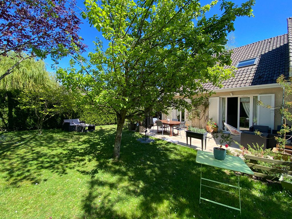 Achat maison à vendre 4 chambres 179 m² - Gif-sur-Yvette