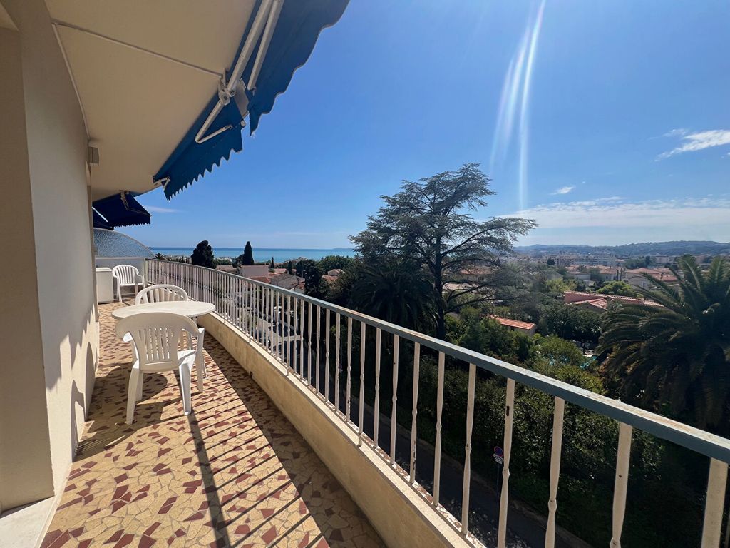 Achat appartement à vendre 4 pièces 73 m² - Cagnes-sur-Mer