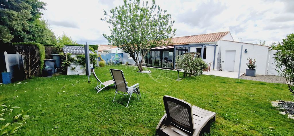 Achat maison à vendre 3 chambres 96 m² - La Chaize-Giraud