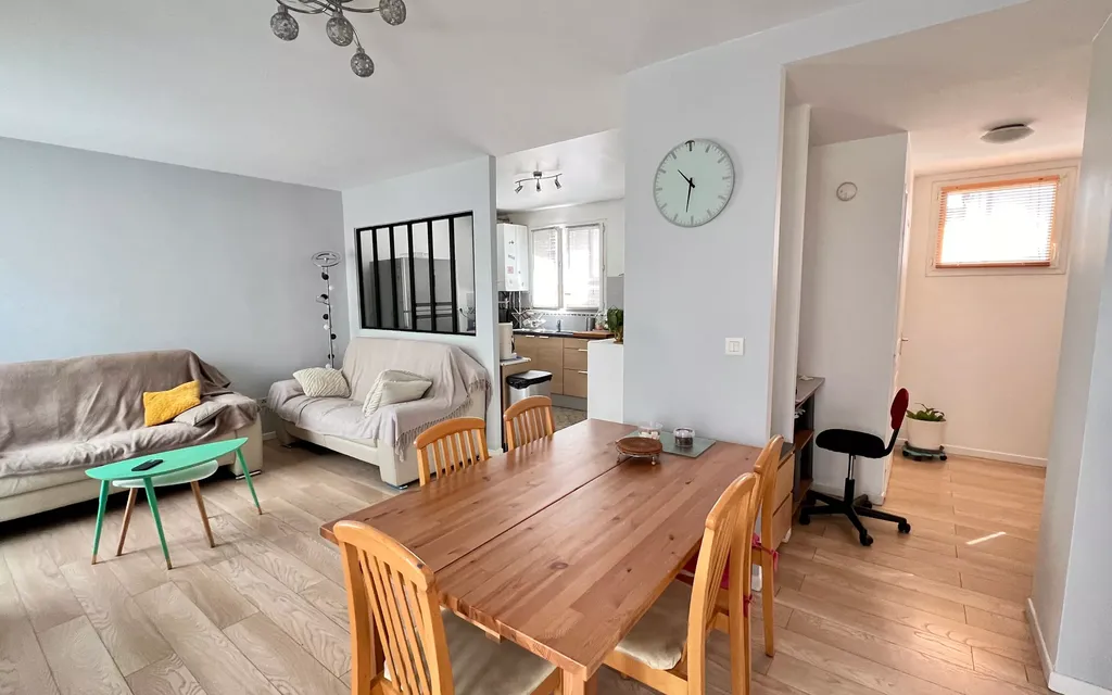 Achat maison à vendre 5 chambres 100 m² - Neuilly-sur-Marne