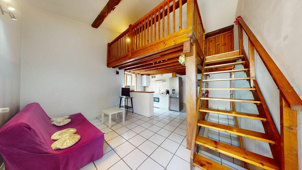 Achat appartement à vendre 2 pièces 27 m² - Neuville-sur-Saône