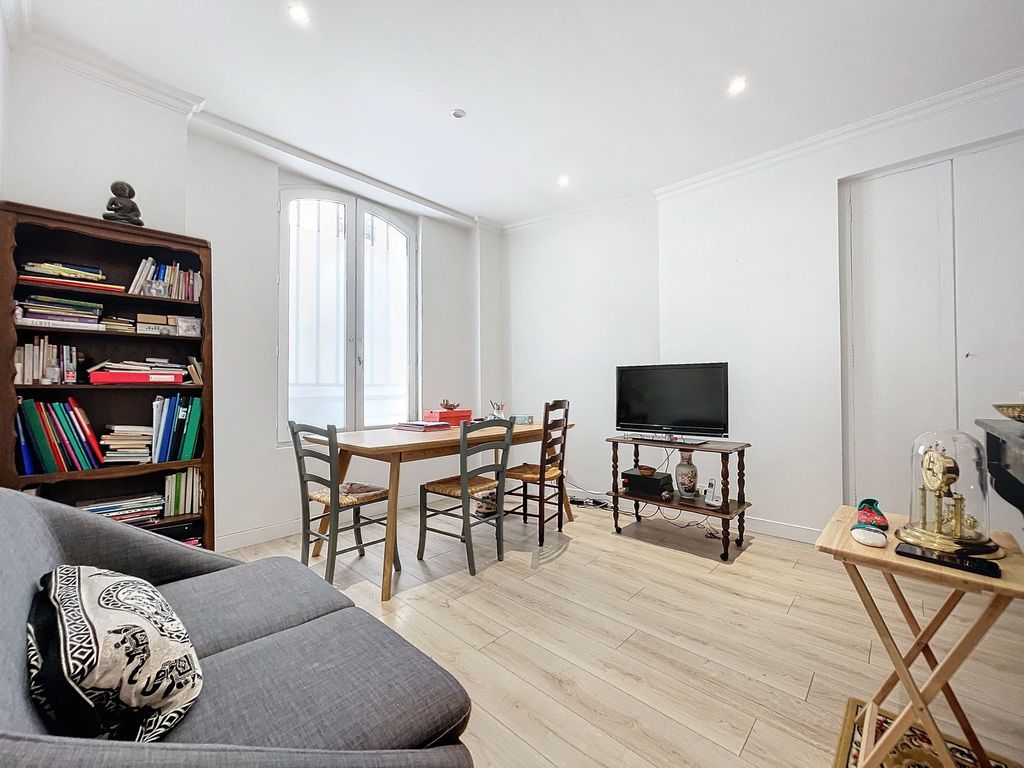 Achat appartement à vendre 2 pièces 42 m² - Paris 17ème arrondissement