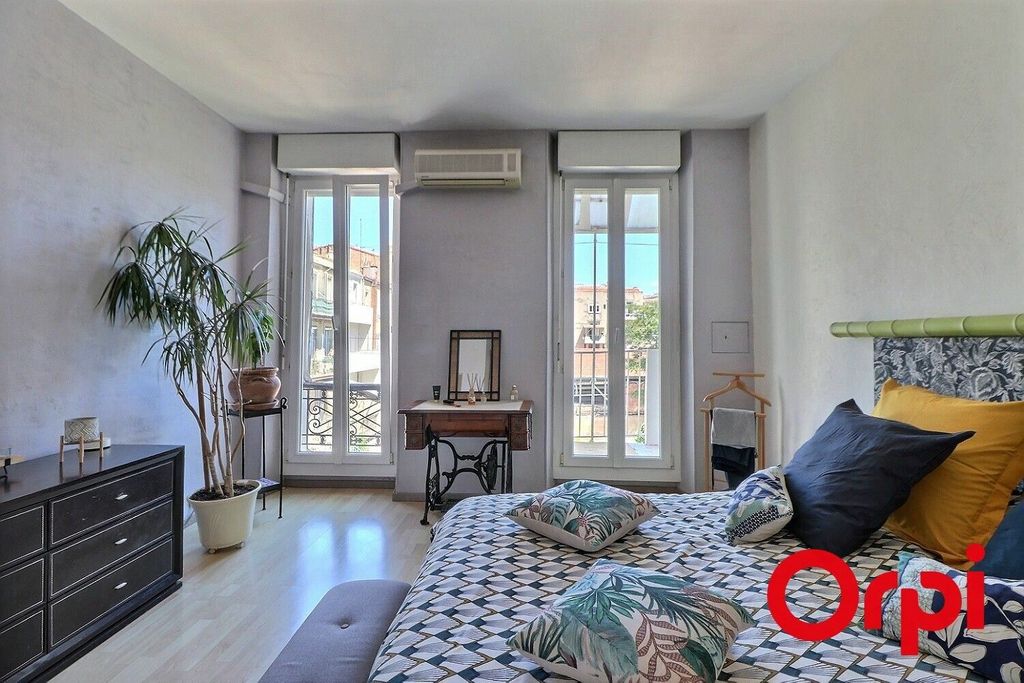 Achat appartement à vendre 4 pièces 103 m² - Marseille 7ème arrondissement