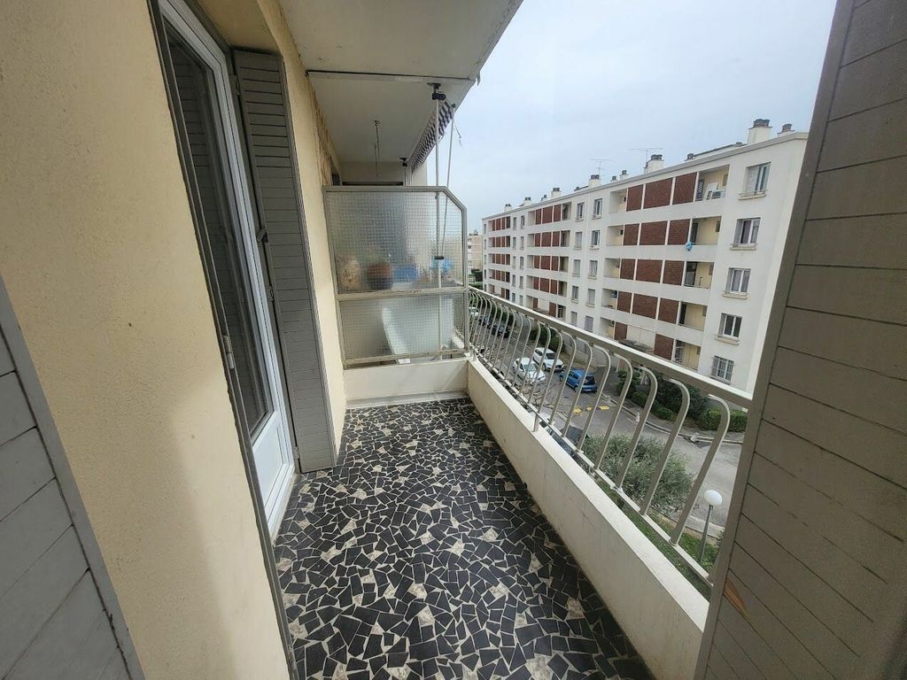 Achat appartement à vendre 4 pièces 66 m² - Avignon