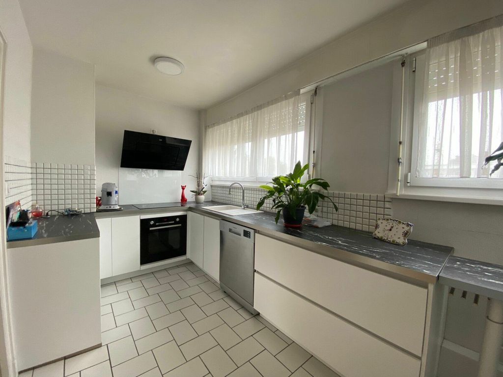 Achat maison à vendre 4 chambres 95 m² - Mons-en-Barœul