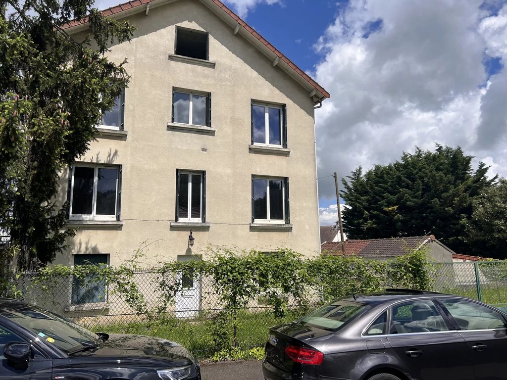 Achat maison à vendre 4 chambres 113 m² - Les Clayes-sous-Bois