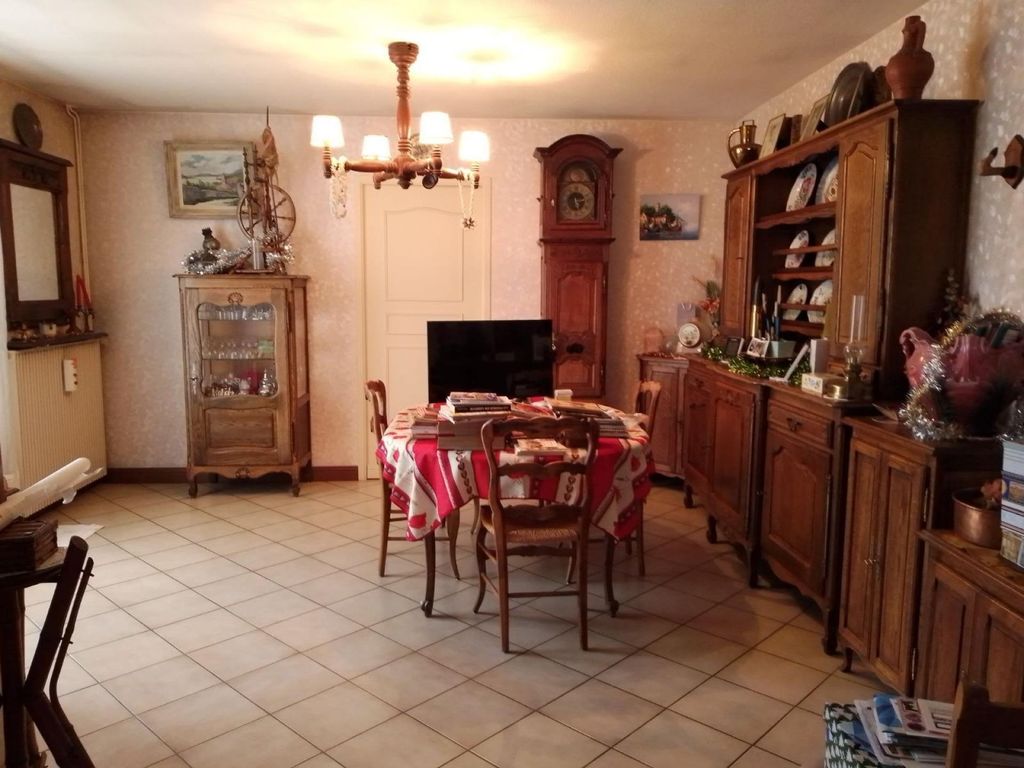 Achat maison à vendre 2 chambres 89 m² - Les Ponts-de-Cé