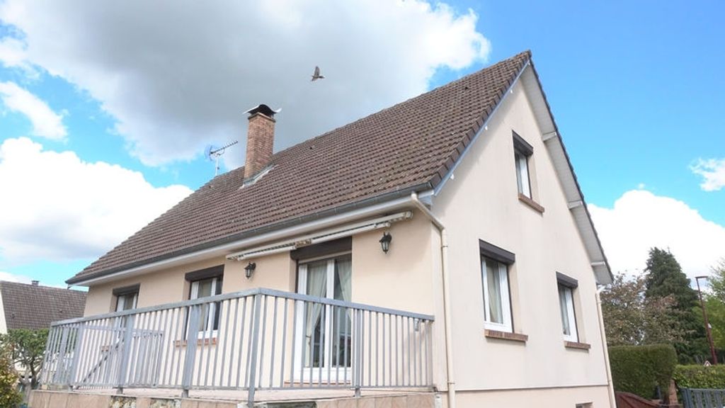 Achat maison à vendre 4 chambres 110 m² - Lanquetot