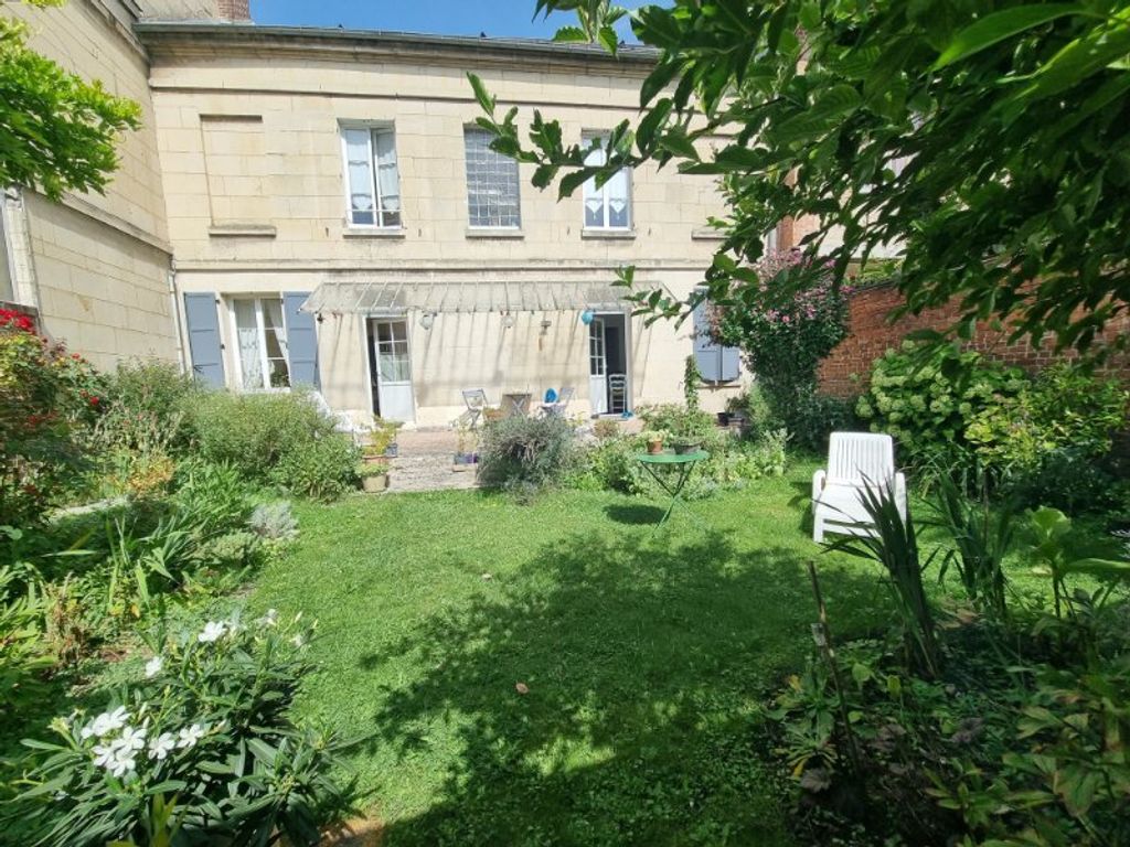 Achat maison à vendre 4 chambres 190 m² - Soissons