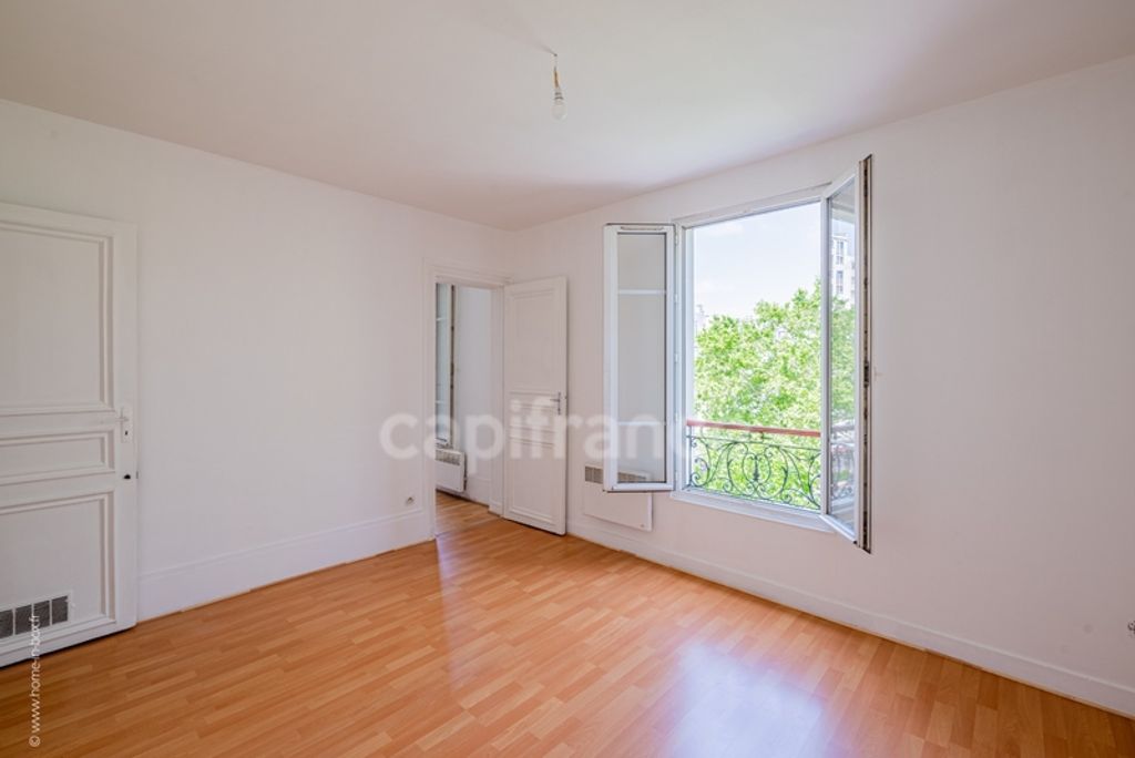 Achat appartement à vendre 4 pièces 59 m² - Paris 19ème arrondissement