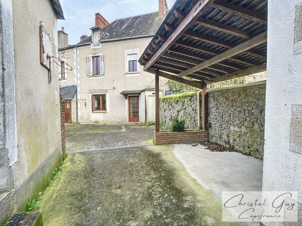 Achat maison à vendre 4 chambres 118 m² - Pontvallain