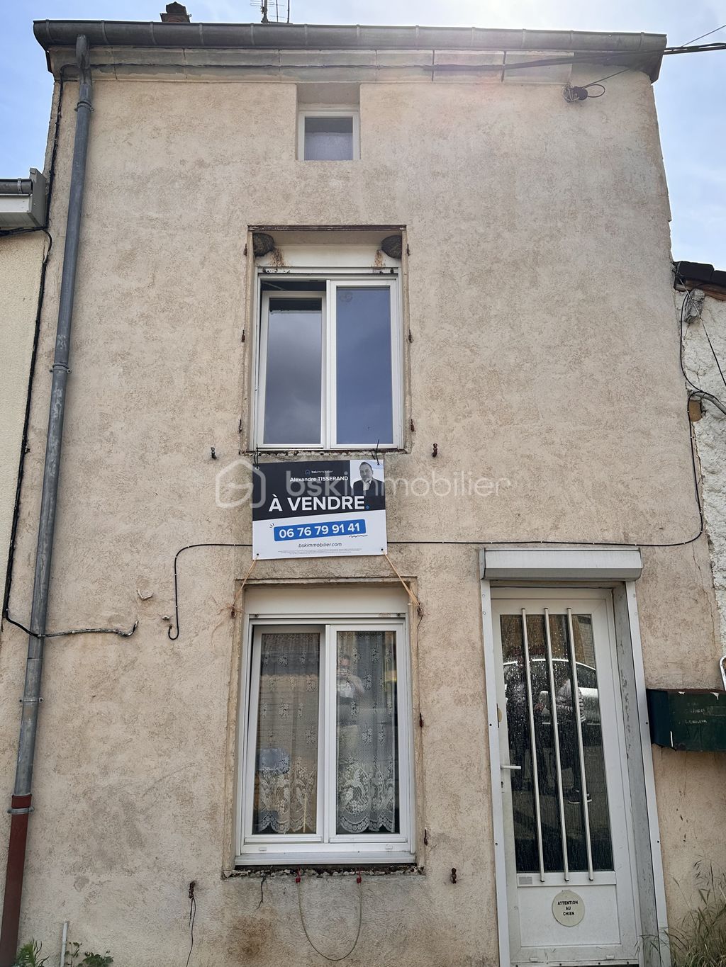 Achat maison à vendre 3 chambres 78 m² - Dom-le-Mesnil