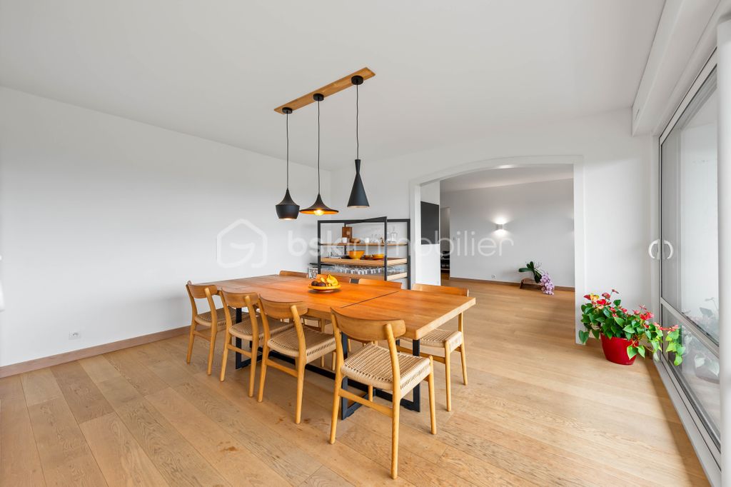 Achat appartement à vendre 5 pièces 111 m² - Divonne-les-Bains