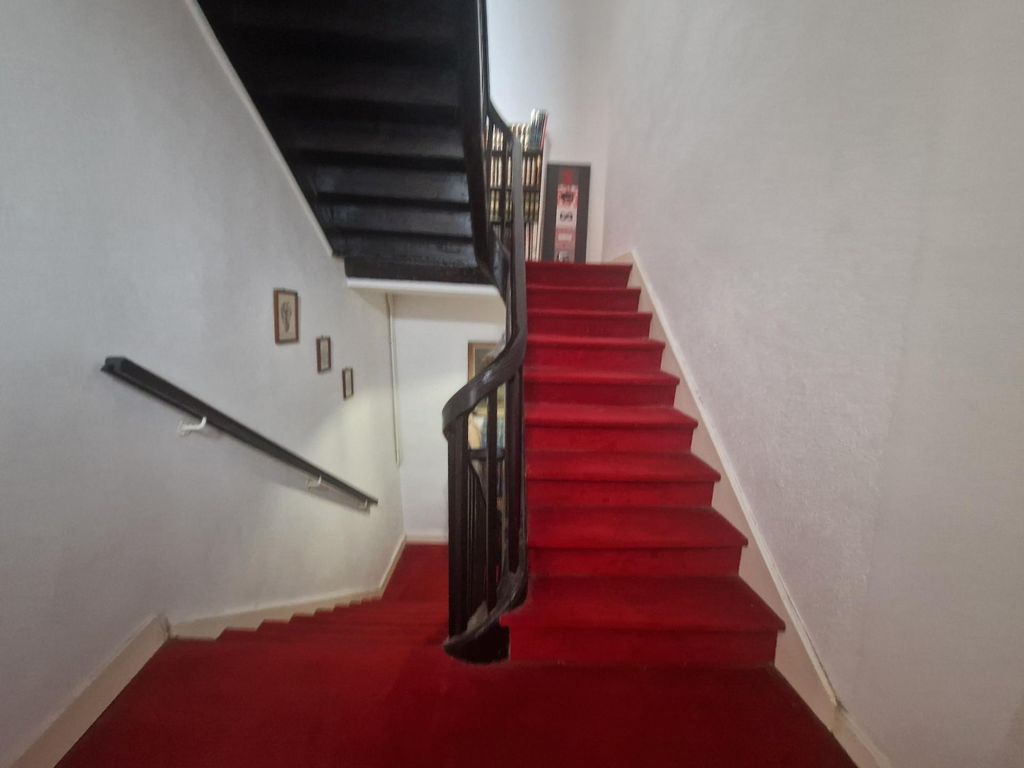 Achat maison à vendre 3 chambres 210 m² - Saint-Sulpice-sur-Lèze