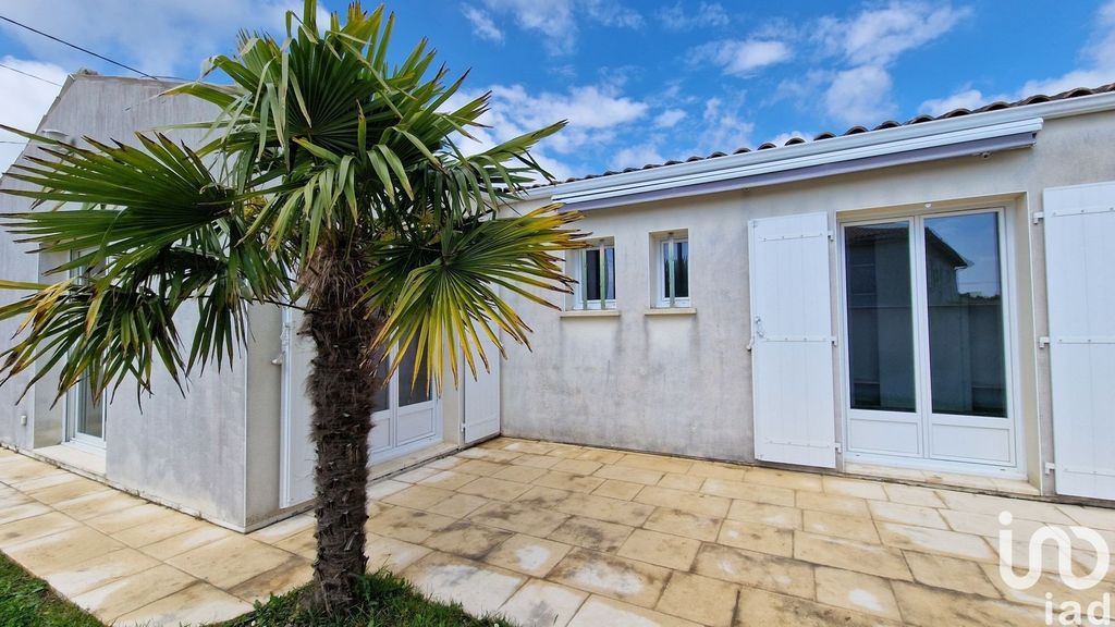 Achat maison à vendre 3 chambres 105 m² - Royan