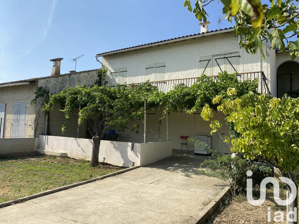 Achat maison à vendre 4 chambres 120 m² - Arles