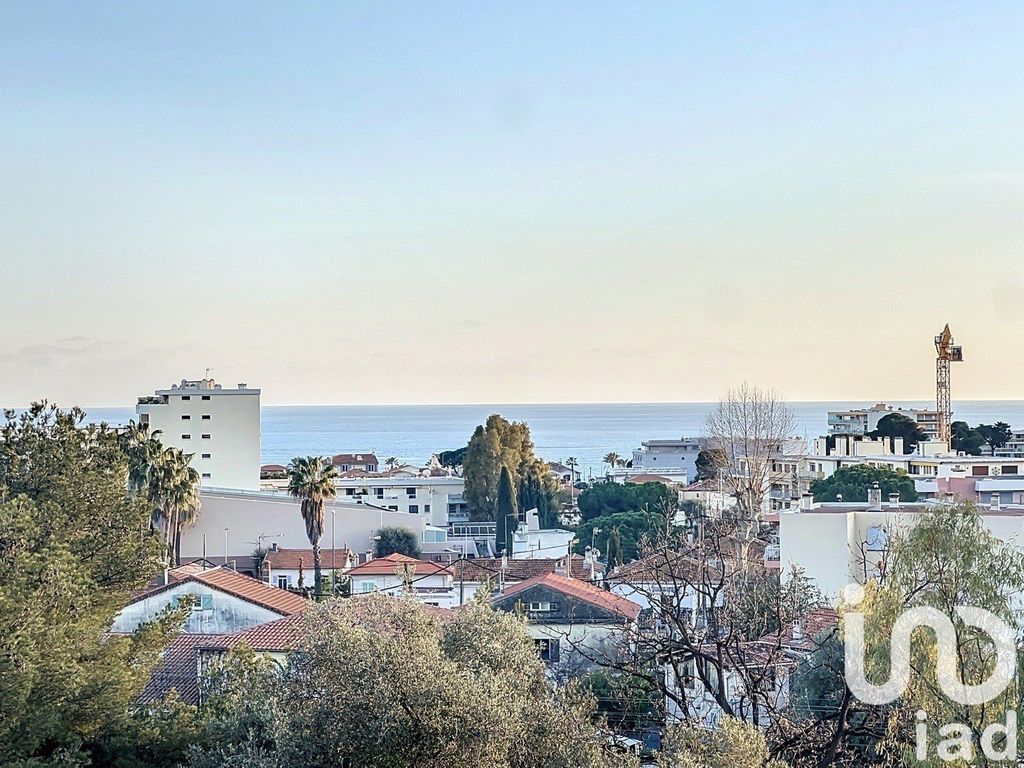 Achat studio à vendre 32 m² - Cagnes-sur-Mer