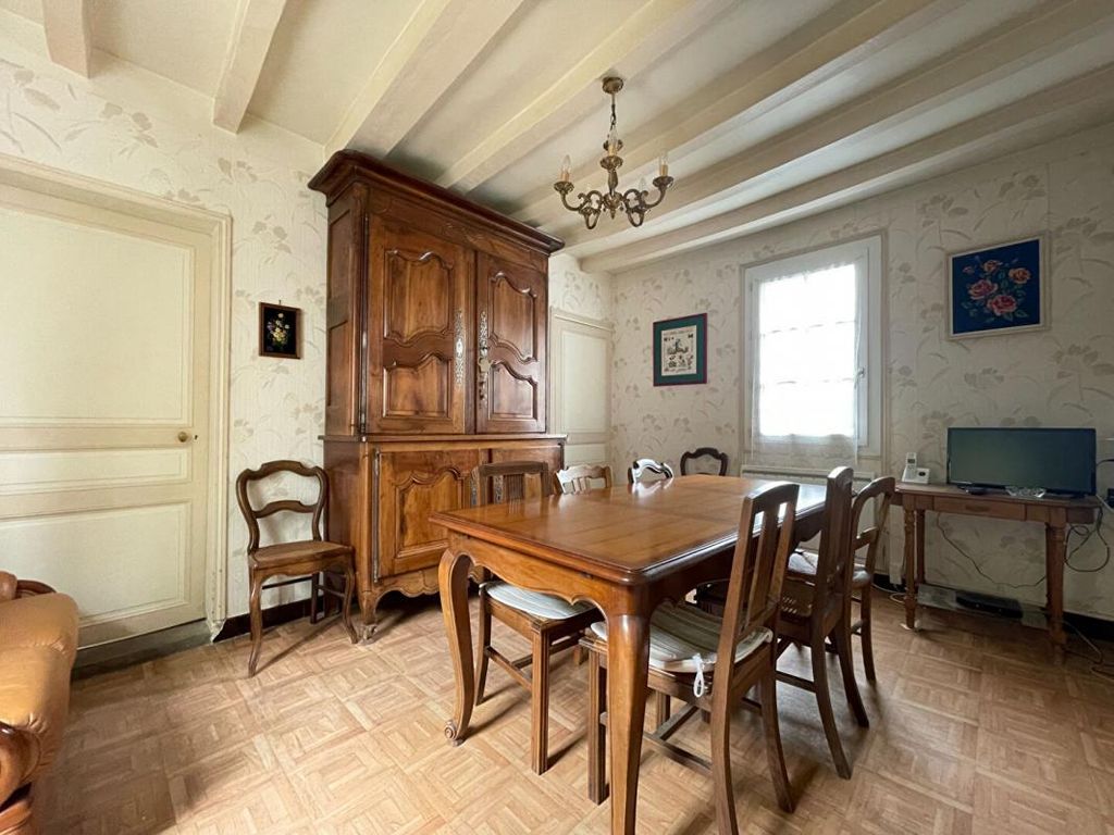 Achat maison à vendre 4 chambres 107 m² - Rigny-Ussé