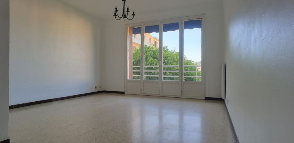 Achat appartement à vendre 3 pièces 60 m² - Hyères