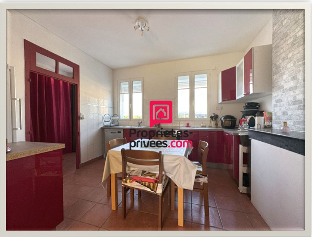 Achat maison à vendre 2 chambres 75 m² - Coussay-les-Bois