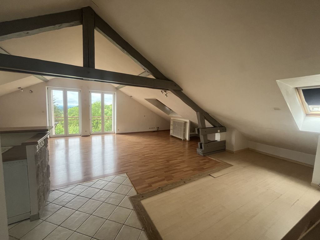 Achat appartement à vendre 3 pièces 66 m² - Rougemont-le-Château