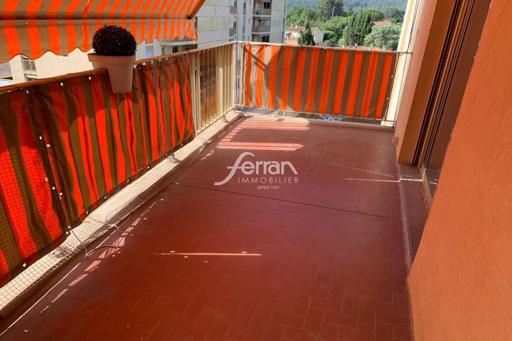 Achat appartement à vendre 4 pièces 83 m² - Draguignan