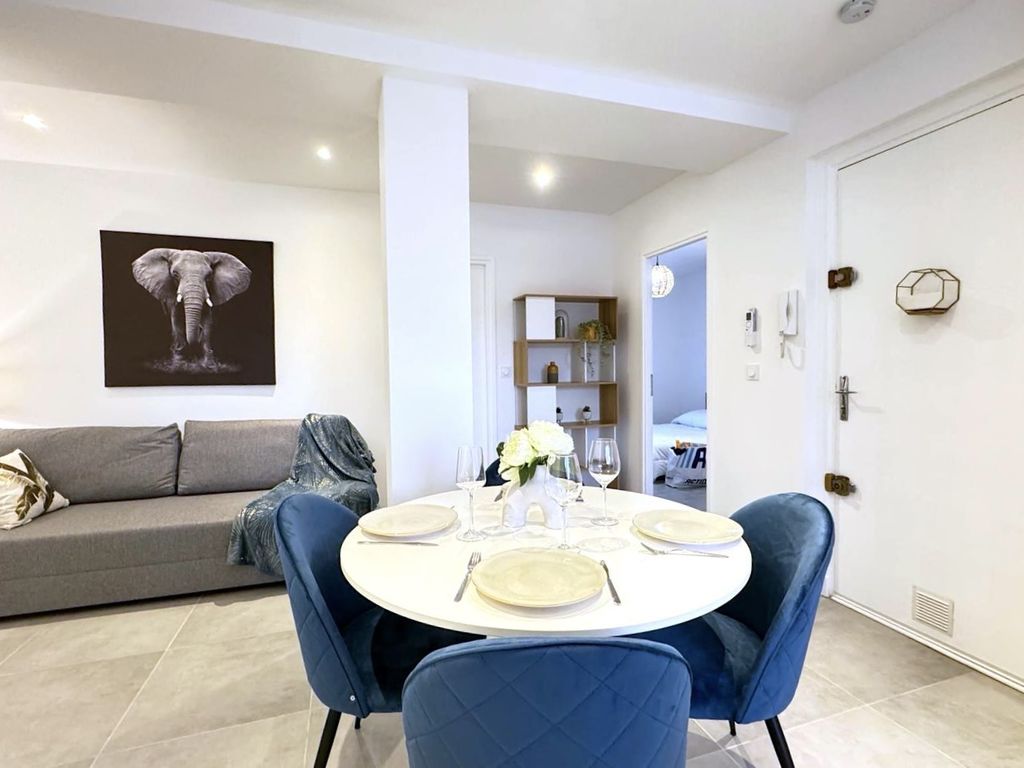 Achat appartement à vendre 5 pièces 76 m² - Toulon