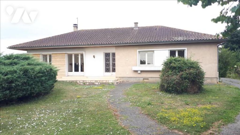 Achat maison à vendre 3 chambres 107 m² - Couhé