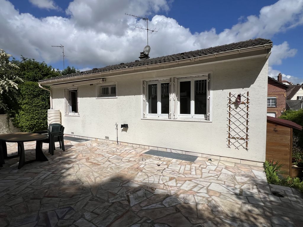 Achat maison à vendre 2 chambres 72 m² - Puiseux-en-France