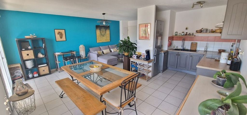 Achat appartement à vendre 3 pièces 64 m² - Istres