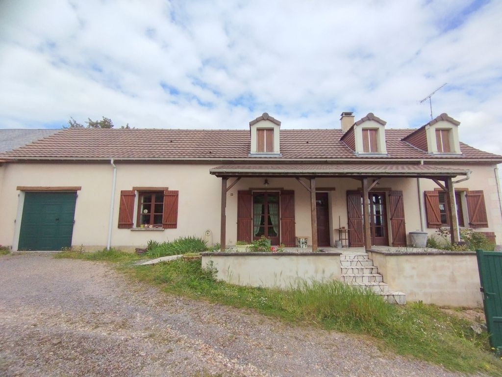 Achat maison à vendre 4 chambres 135 m² - Senillé-Saint-Sauveur